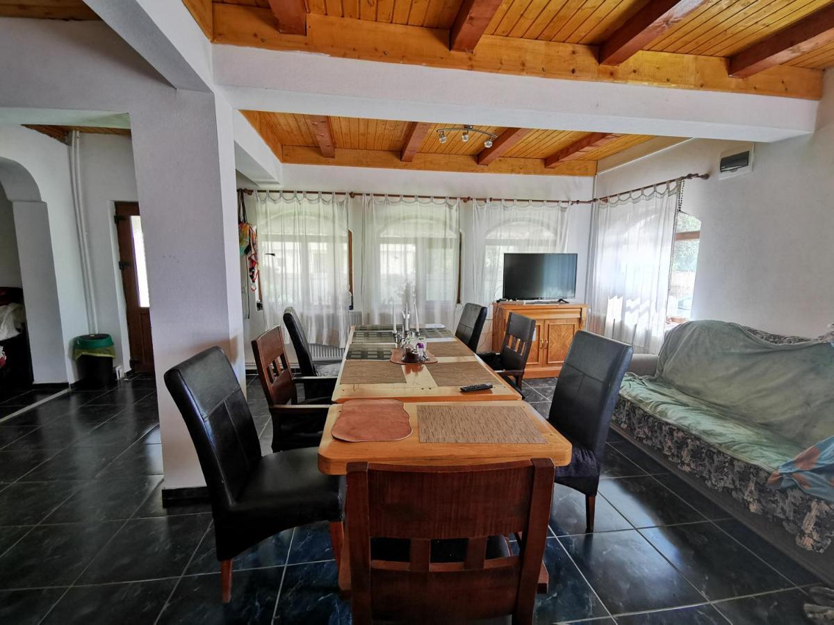 Jugul Taranului Agropensiune Polovragi, Gorj Villa Ngoại thất bức ảnh